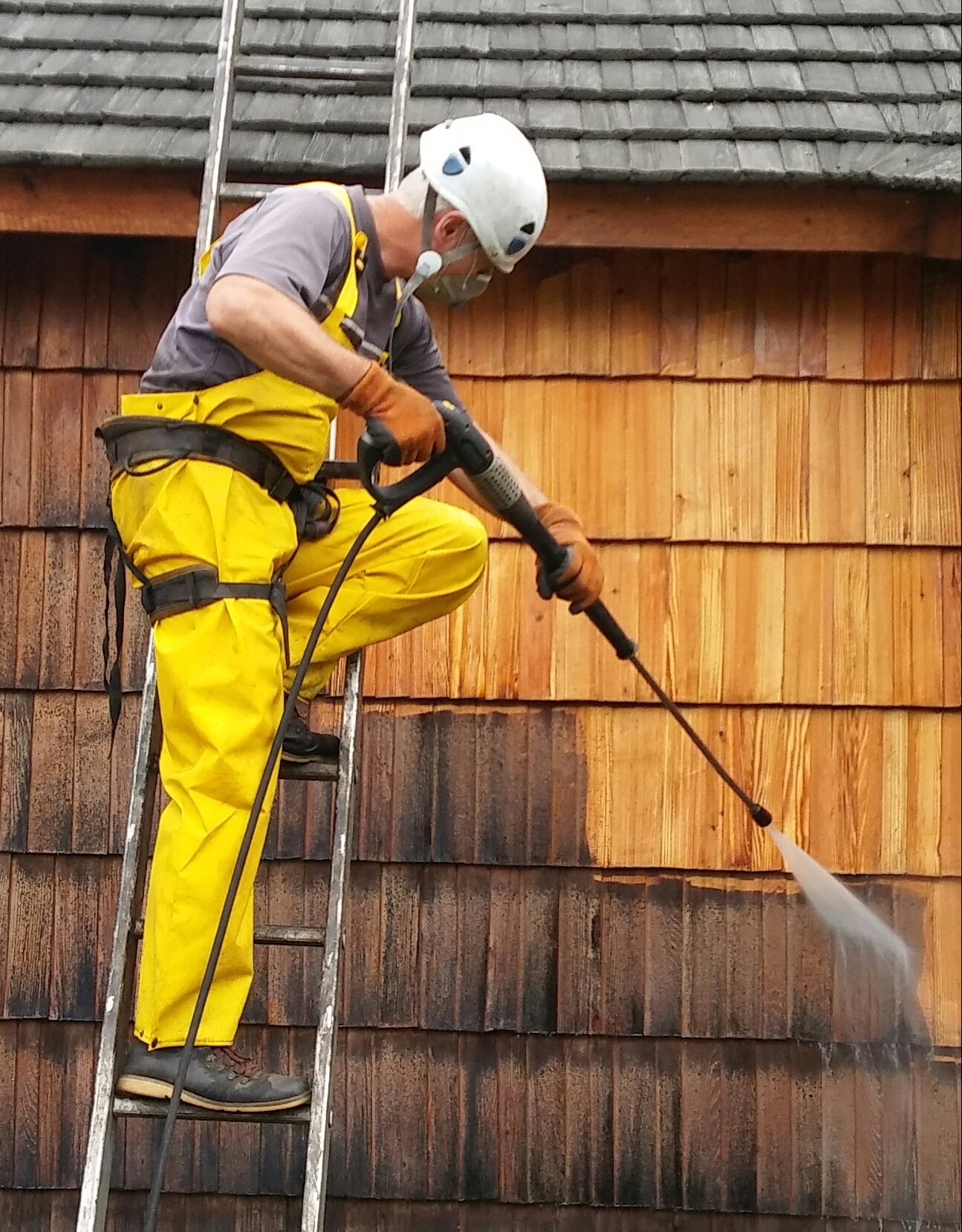 Stroma - renowacja pokryć dachowych